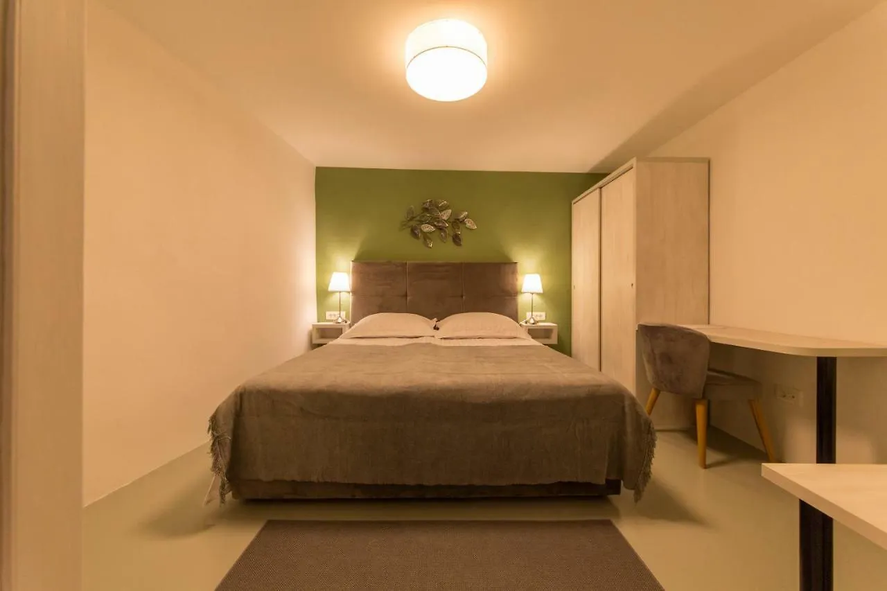 Apartment Adriatico Eterno 2 Rovinj 0*,  Croatia