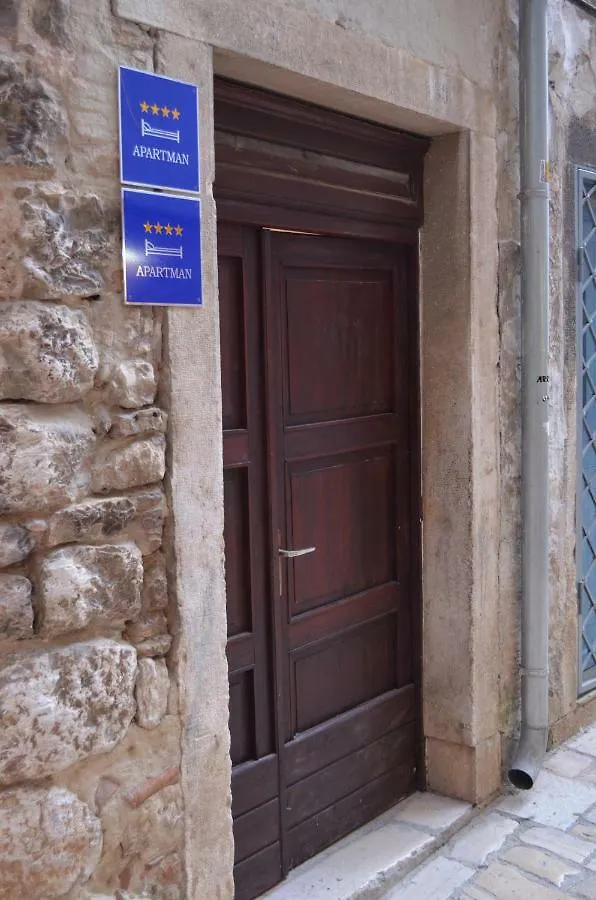 Apartment Adriatico Eterno 2 Rovinj 0*,